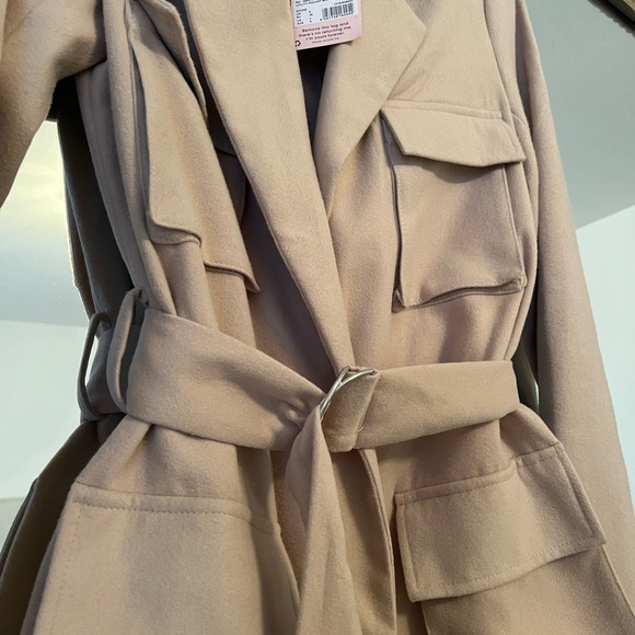 New with Tags pocket belted jacket - Picture 4 of 4